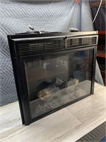 Working electric fireplace, comes with remote, 29"