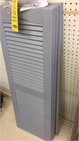 (4) PLASTIC WINDOW SHUTTERS WITH HARDWARE