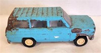 Vintage Metal Jeep Suburban Toy