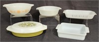 5 Assorted Pieces of Vintage Pyrex & Fire King