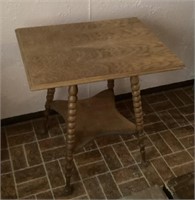 Ball and claw foot parlor table