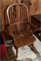 Heavy early American style oak side chair