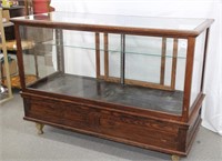 (A) ANTIQUE DISPLAY CABINET #4
