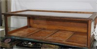 (B) ANTIQUE TABLE TOP DISPLAY CABINET #7