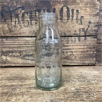 Original Atlantic Union Oil Embossed Quart Bottle