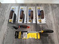(6) Assorted Drywall Trowels