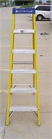 6' Louisville fiberglass ladder
