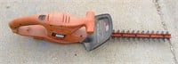 Electric hedge trimmer B & D