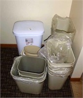 Vty of trash bins