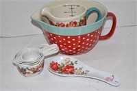 Pioneer Woman Measuring Cups, Mixing Bowl