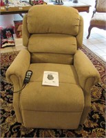 Ultra Comfort Power Lift + Recline Chair
