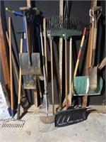 Long handle lawn/garden tools