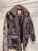 Size large Magellan hunting jacket