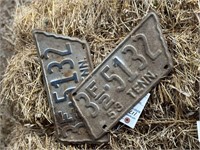 PAIR OF 1953 TENNESSEE FARM TAGS
