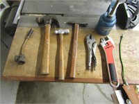 hammers,oil can & hand tools