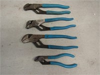 4 crescent wrenches