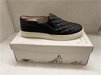 (18x bid)A New Day Reese Black Shoes-Size 8