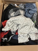 Approx 41 Pc Lot Of Assorted Clothing