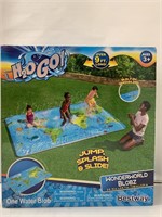 H2O Go 9'L Water Blob With Sprinklers