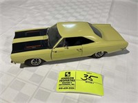 1969 PLYMOUTH ROADRUNNER WITH HEMI ERTL 1-18 SCALE