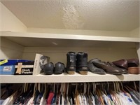 Men's shoes on shelf - avg size 9