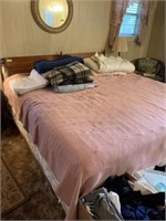 King size bed, mattress and bedding