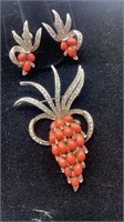 Vintage bouche broach and earrings
