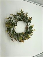 NEW (5.5") Wreath, green leaves