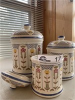 VINTAGE CERAMIC CANESTER SET 3 PIECE WITH LIDS