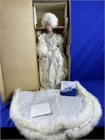 Franklin Heirloom Snow Queen Porcelain Doll