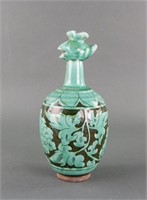 Chinese Yuan Style Porcelain Chicken Head Vase