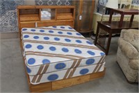 FULL  SIZE MATTRESS SET