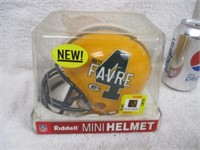 Riddell Brett Farve Packers Mini Helmet
