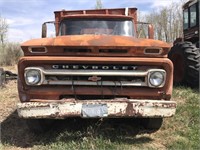 1966 Chev 3 Ton Truck: Box and Hoist with 4x2