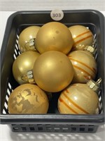 8 Small Vintage Christmas Bulbs