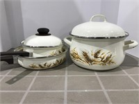 Vintage enameled pots and pan. Has wheat motif.