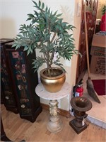 ORNATE SIDE TABLE WITH SILK PLANT