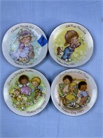4 Small Avon Plates