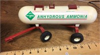 Ertl ammonia field tank