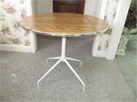 DROP SIDE KITCHEN TABLE