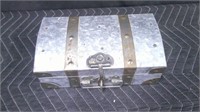 METAL CHEST