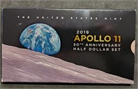 2019 Apollo 11 Half Dollar Set MIB Curved Coin
