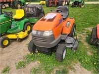 Husqvarna GT2254 Lawn Tractor