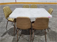 Table with 6 Chairs - measures 47.5"×35.5"×30"