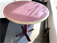 30" ROUND TABLE WITH CAST IRON BASE