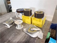 Box Assortment of (41) Discs & (1) Spool Of Wire