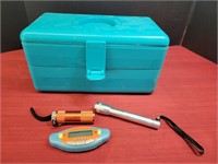 Teal plastic Pretty Neat make up caddy - measures
