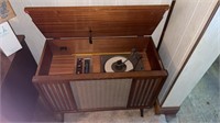 Moase High Fidelity Stereophonic Record Player