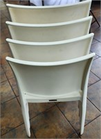 Lot of 4 Plastic White Lagoon Dining Chairs