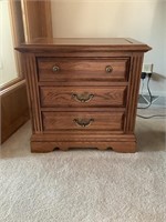 Broyhill End table